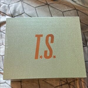 Taylor Swift The Life of a Showgirl Deluxe Box Set Black Sweatshirt CD Crewneck